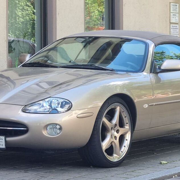 Jaguar XK8 4.0 V8 Convertible