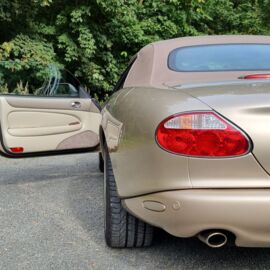 2002_Jaguar XK8 Convertible (6)_0001.jpg