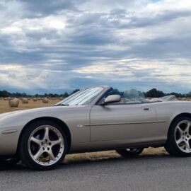 2002_Jaguar XK8 Convertible (3)_0001.jpg