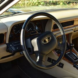 1992_Jaguar XJ6 3.2 (4).jpg