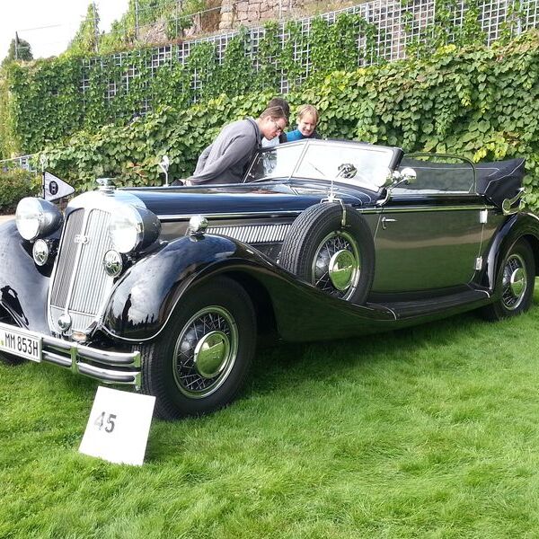 2. Concours de Elegance auf Schloss Wackerbarth (42).jpg