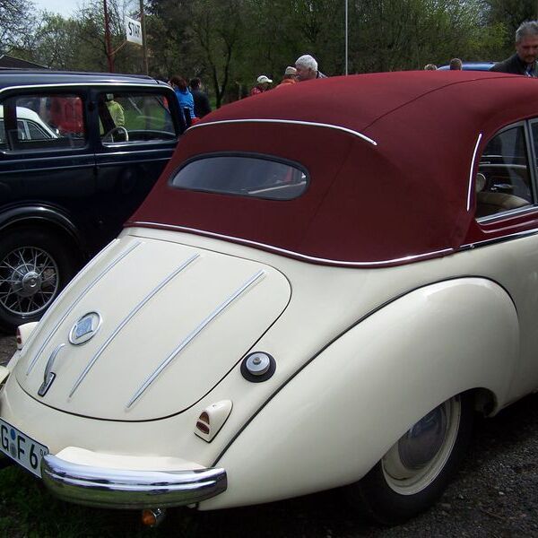 2013_04_28 Oldtimertreffen Garbisdorf Quellenhof (21).JPG